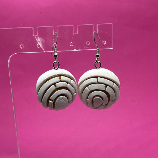 White concha, conchita, pan dulce earring